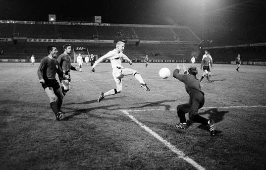 Roland Lundblad, AIK fri med hannovers målvakt