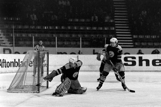 Leif Holmqvist, målvakt i AIK