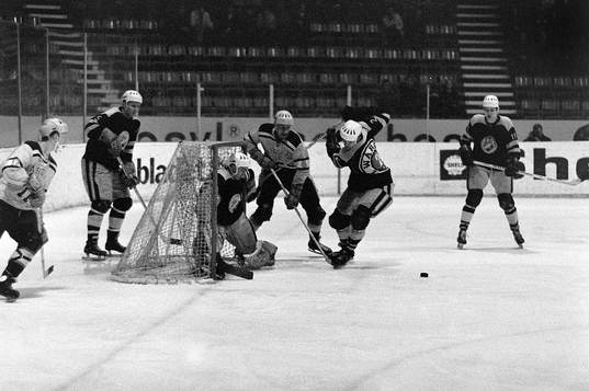 Leif Holmqvist, målvakt i AIK