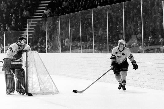 Bläddra bland fler bilder av Ishockey, VM, Sverige - Sovjetunionen, 2-4