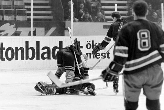Bläddra bland fler bilder av Ishockey, VM, Sverige - USA, 8-2