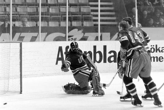 Mike Curran, målvakt i USA