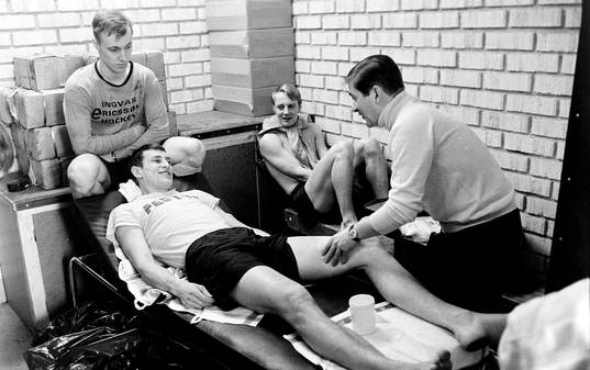 Spelarna får massage