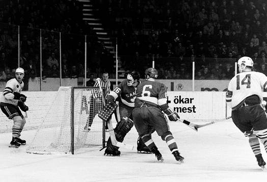 Situation framför kanadas målvakt