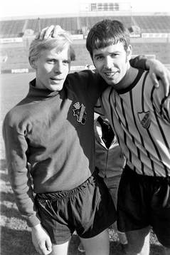 AIK:s målvakt Ronny Gustafsson och Claes Cronqvist,