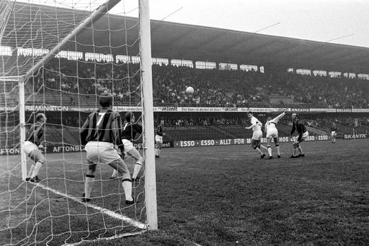 Situation framför Kent Harman, målvakt i GAIS
