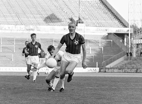 Bläddra bland fler bilder av Fotboll, Allsvenskan, AIK - Sirius, 1-0