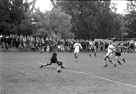 Fotboll, IFK Hässleholm - AIK