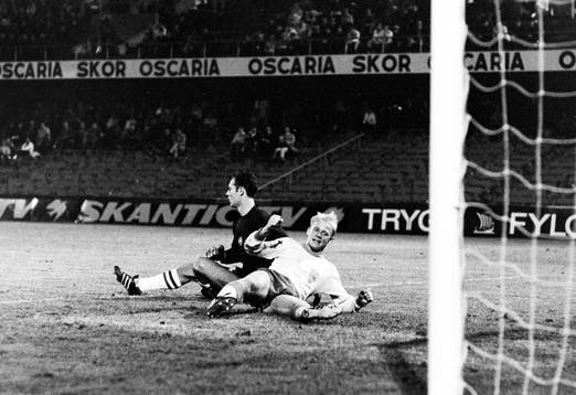 Hans Johansson, Sverige framför