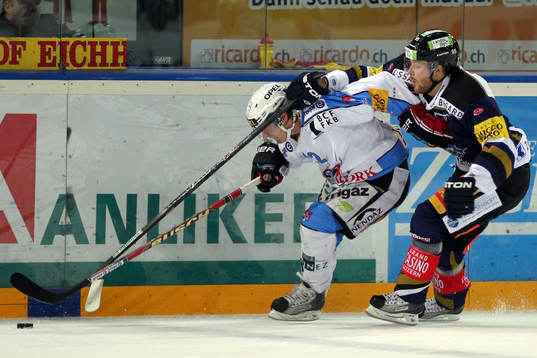 03.Nov.2012; Zug; Eishockey NLA - EV Zug - HC Fribourg