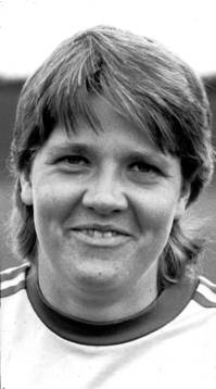Pia Sundhage, fotboll, 1985