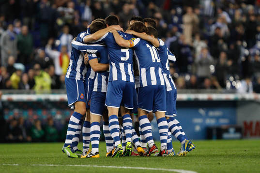 17/02/2013, celebracion gol 1-0, Estadio Cornella el Prat