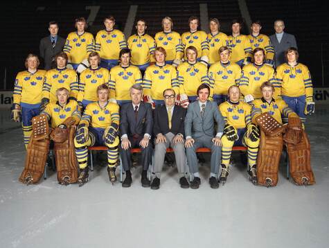Players and team staff of Sweden pose for a team photo