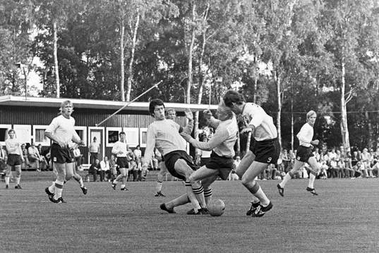 Leif Målberg, Elfsborg i försvaret
