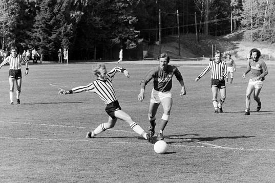 Tommy Svensson, Hässleholm tar sig förbi en