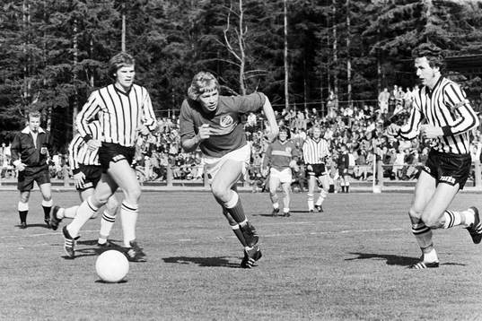 Jan Holmqvist, Hässleholm med bollen