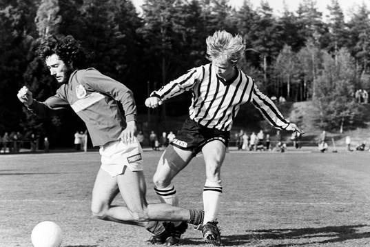 Alf Jönsson, Hässleholm i kamp om bollen