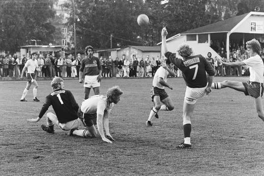 Situation framför Claes Flink, målvakt i Hässleholm
