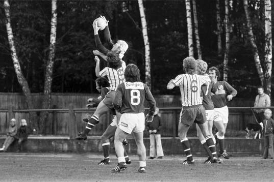Fotboll, Div 2 södra, Hässleholms IF - Västra Frölunda,