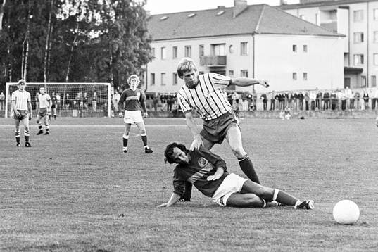 Fotboll, Div 2 södra, Hässleholms IF - Västra Frölunda,