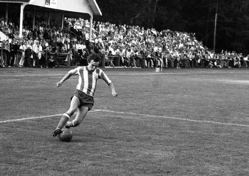 Fotboll, Hässleholms IF - IFK Göteborg