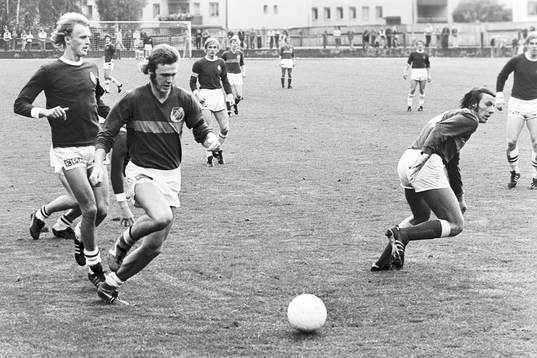 Mats Flink, Hässleholm med bollen