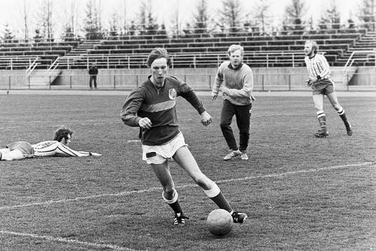 Fotboll, Div 2 södra, Hässleholms IF - Västra Frölunda,