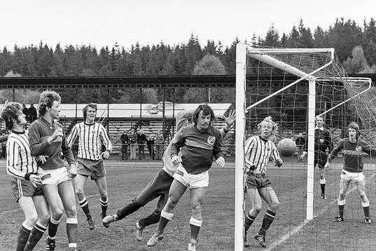 Fotboll, Div 2 södra, Hässleholms IF - Västra Frölunda,