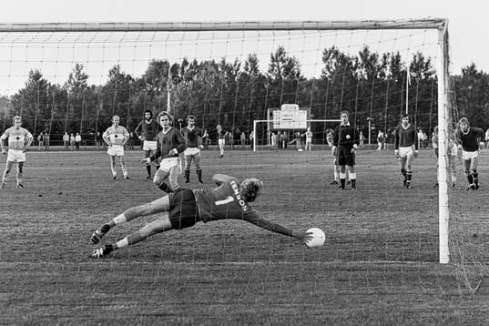 Mats Aronsson, Hässleholm missar en straff