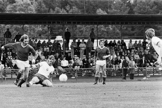 Kaj Lindhe, Hässleholm med bollen
