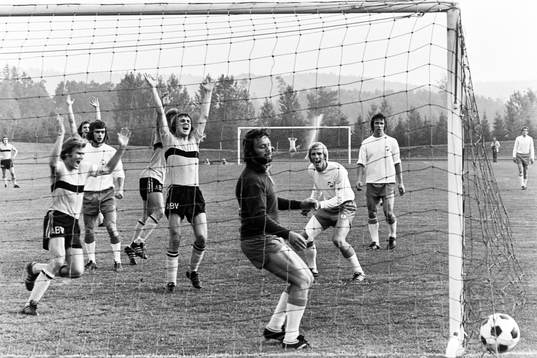 Tommy Axelsson, Hässleholm nickar in sitt mål
