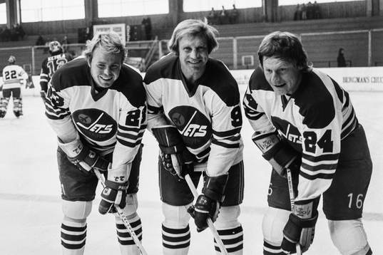 Freeman Asmundson, Bobby Hull och Larry Hillman