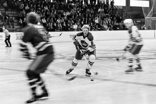 Bobby Hull med pucken