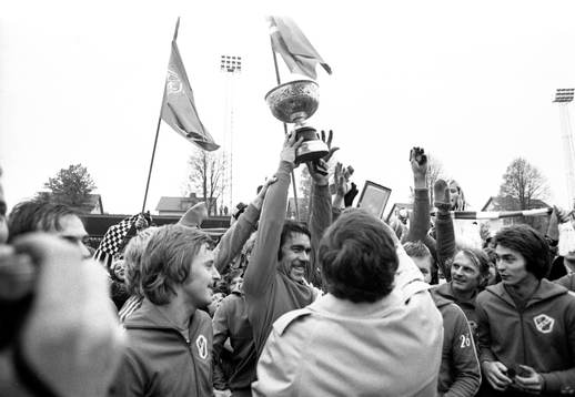 Bertil Andersson med pokalen