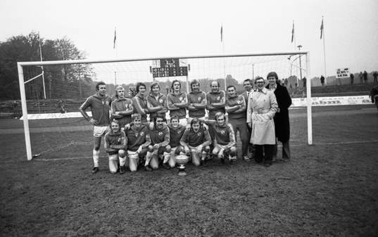 Lagbild, pokal