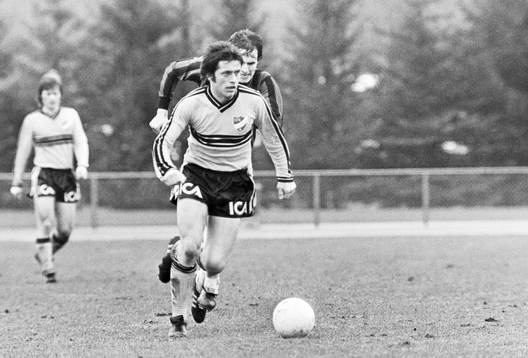 Leif Augustsson, Hässleholm med bollen