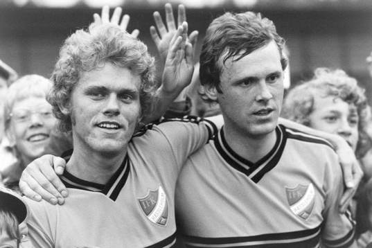 Hässleholms målskyttar Sven Bertilsson och Mats Flink