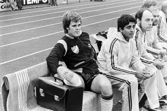 Fr. v Bengt-Olof Rydell, Debkumar Sarkar, sjukgymnast, Lars