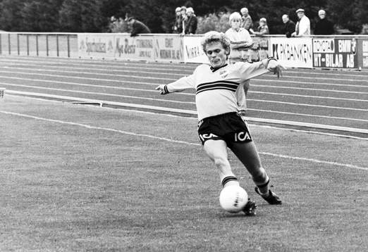 Sven Bertilsson, Hässleholm med bollen