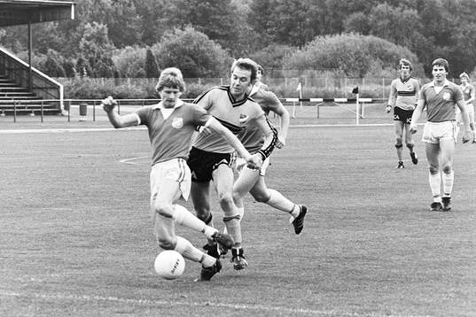 Bertil Arnesson, Hässleholm i ryggen på en norrbyspelare
