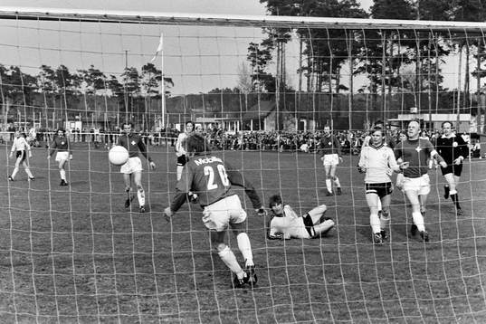 Dick Andersson, Mjällby gör 4-2 till hemmalaget