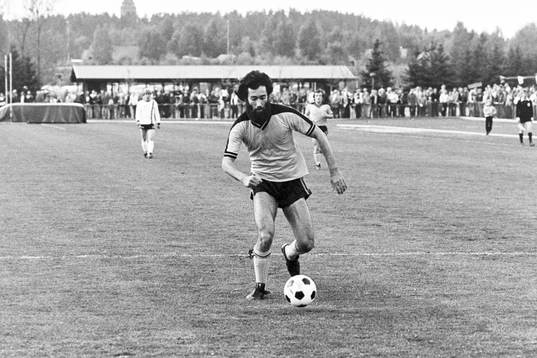 Alf Jönsson, Hässleholm med bollen
