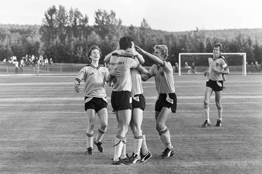 Alf Jönsson, Hässleholm gratuleras av Ronny Gyllix och
