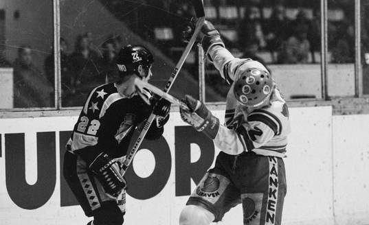 Pär Mårts, AIK i bråk med Tomas Jonsson, Modo