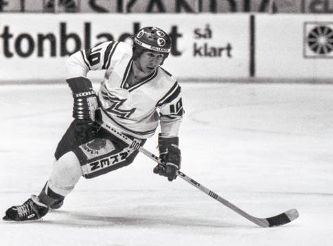 Tommy Själin, Modo