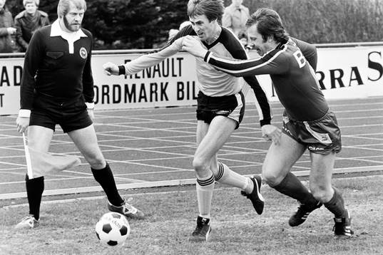 Claes Melin, Hässleholm med bollen