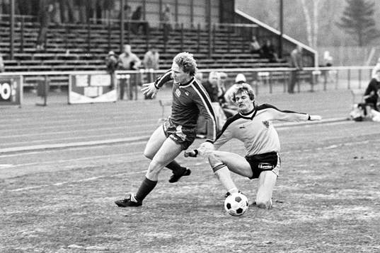 Bengt Ivarsson, Hässleholm försöker stoppa en