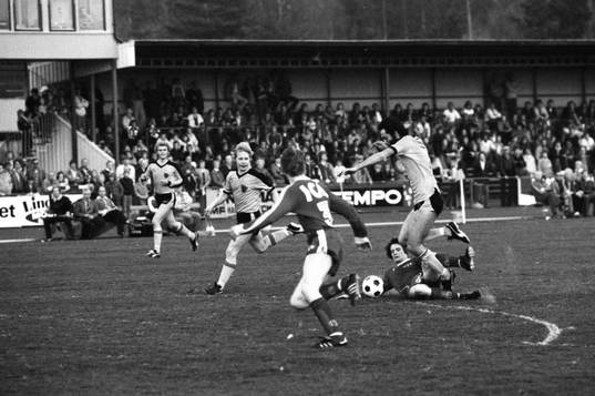 Fotboll, division 2 södra, IFK Hässleholm - Helsingborg,