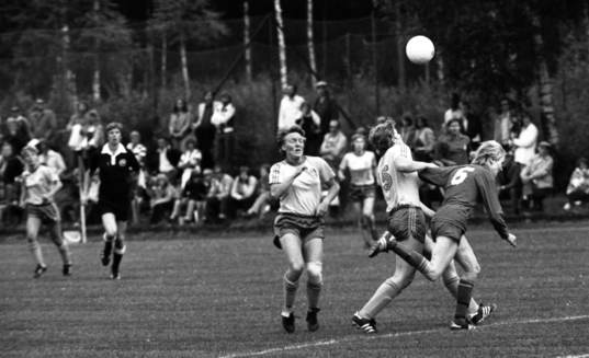 Fotboll, dam, Skåne - Sverige
