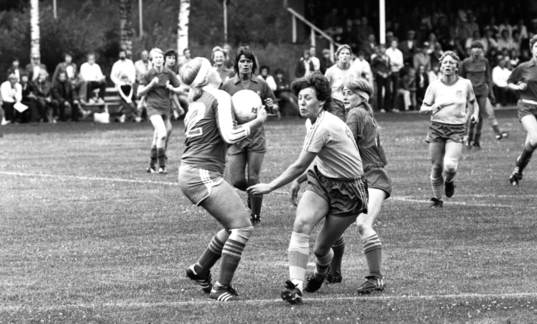 Fotboll, dam, Skåne - Sverige